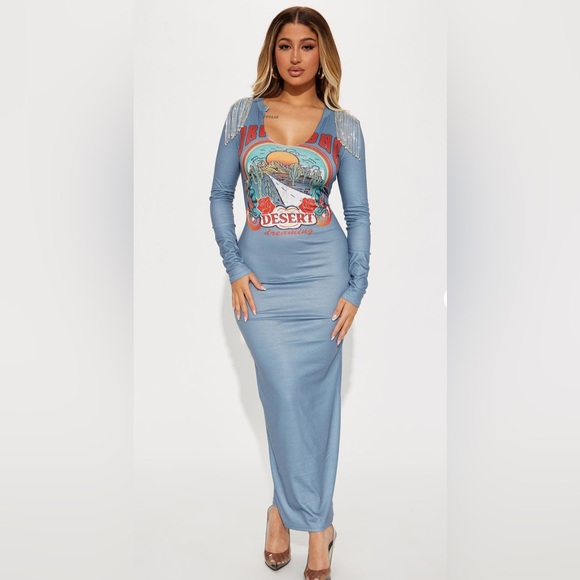 Fashion Nova Dresses & Skirts - Blue Graphic Long Sleeve Maxi Dress